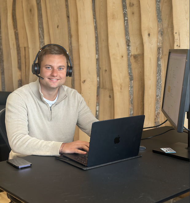 Fast rådgiver — ikke et callcenter